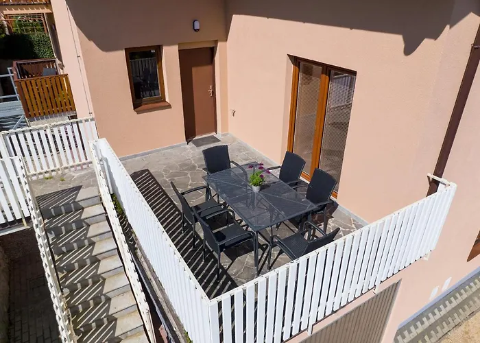 Balcony 3*
